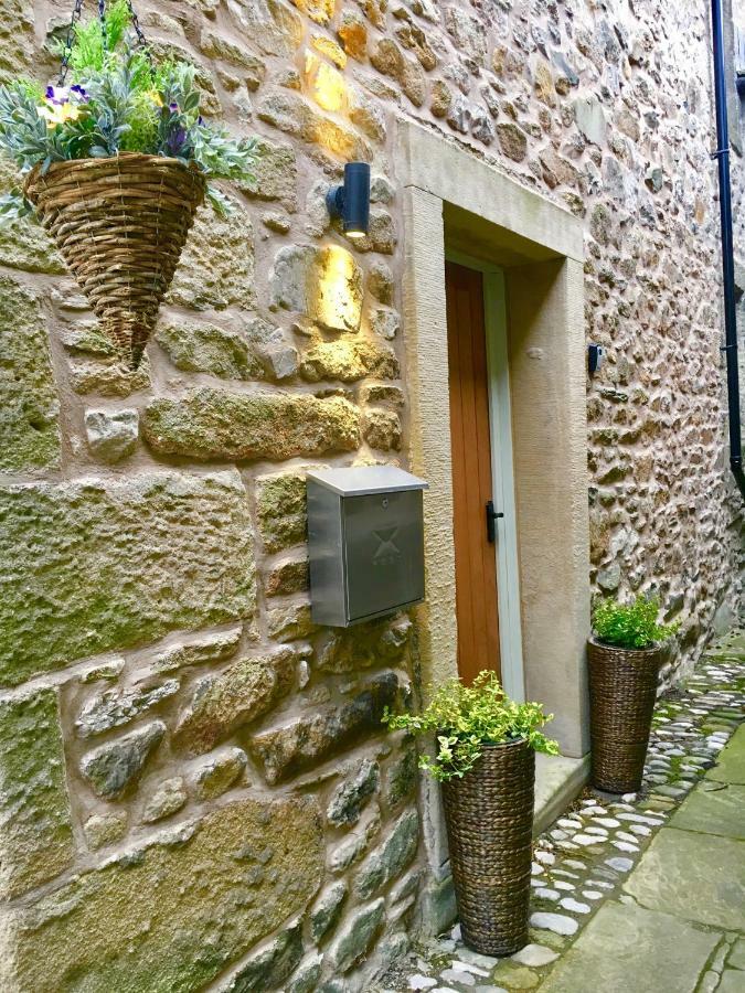 Dugdales Cottage เซ็ทเทิล ภายนอก รูปภาพ